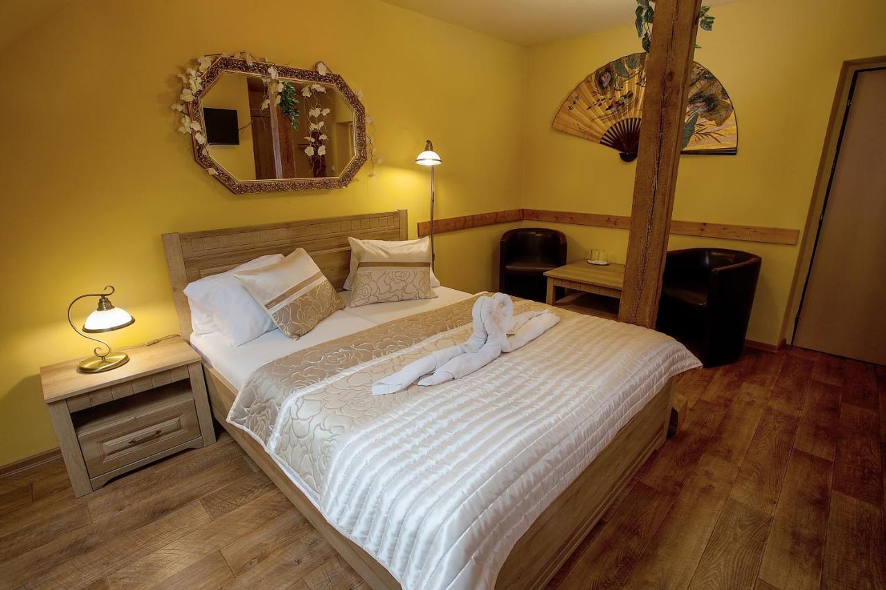 Wellness Penzion Harmonie Rohanov Prachatice Exterior photo